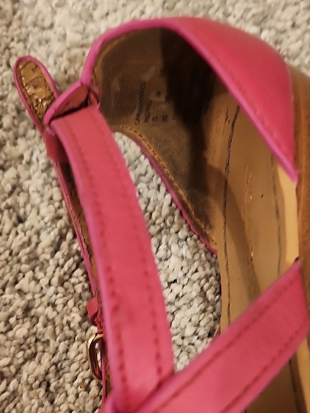 COACH Hot Pink Fuschia Leather T-Strap Sandals with Gold Turn-Lock - Picture 4 of 5